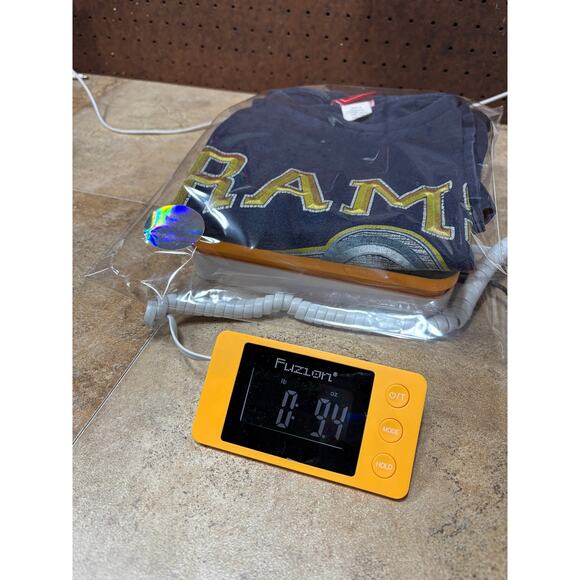 Saint Louis Rams Navy Blue T-Shirt Size Large - Picture 5 of 5